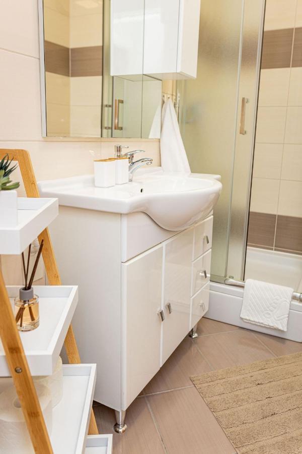 Apartments Veronika Trogir Ngoại thất bức ảnh