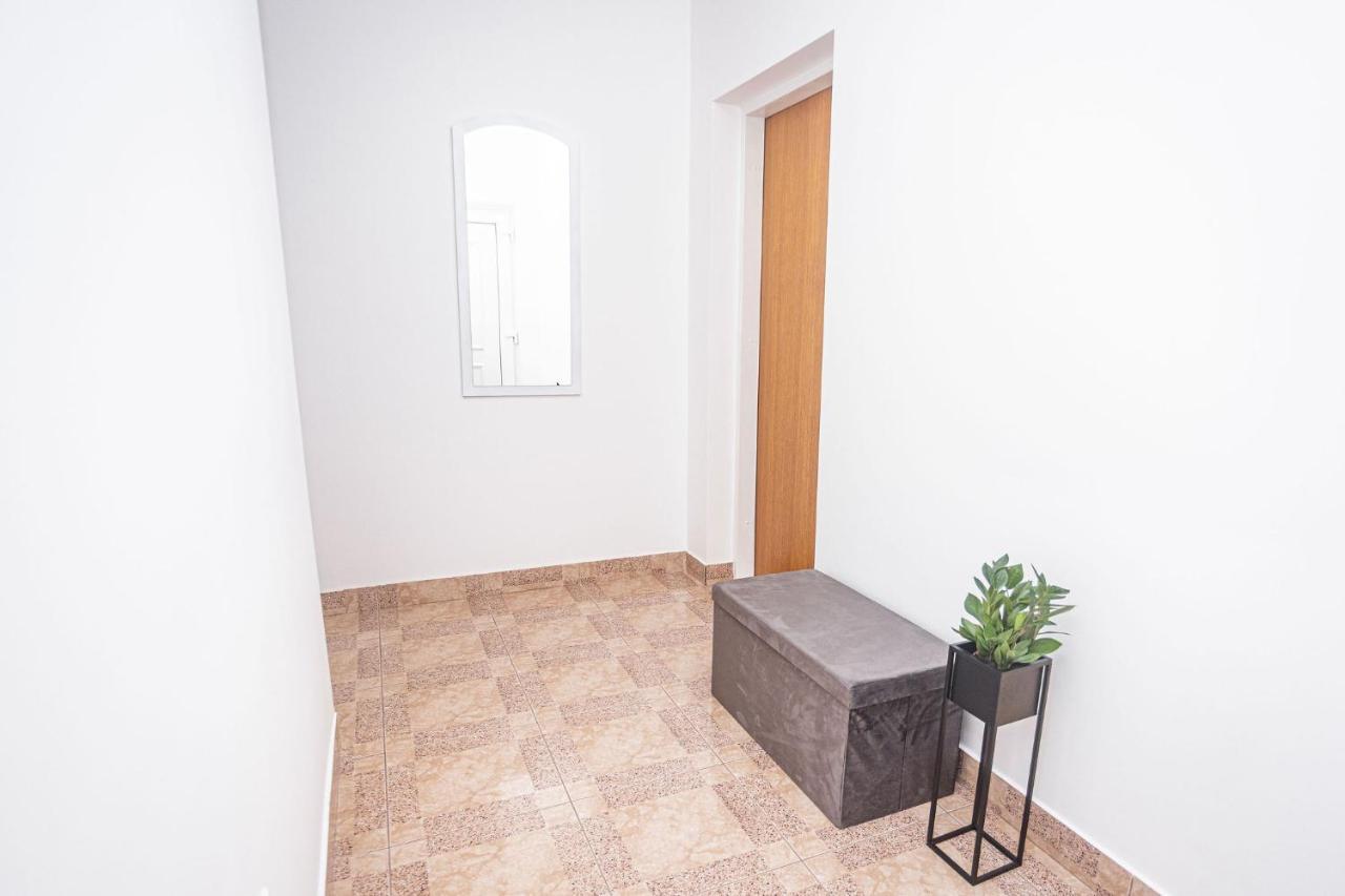 Apartments Veronika Trogir Ngoại thất bức ảnh
