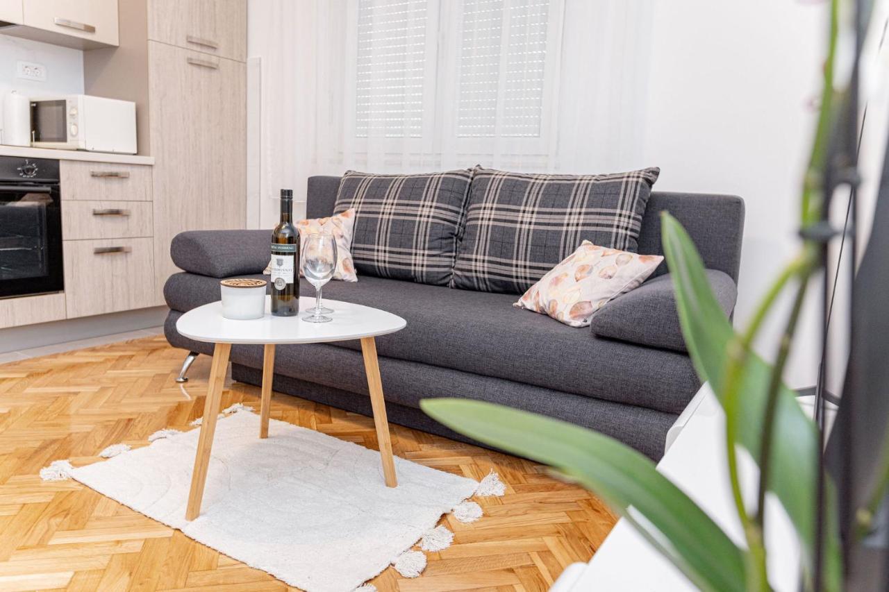 Apartments Veronika Trogir Ngoại thất bức ảnh