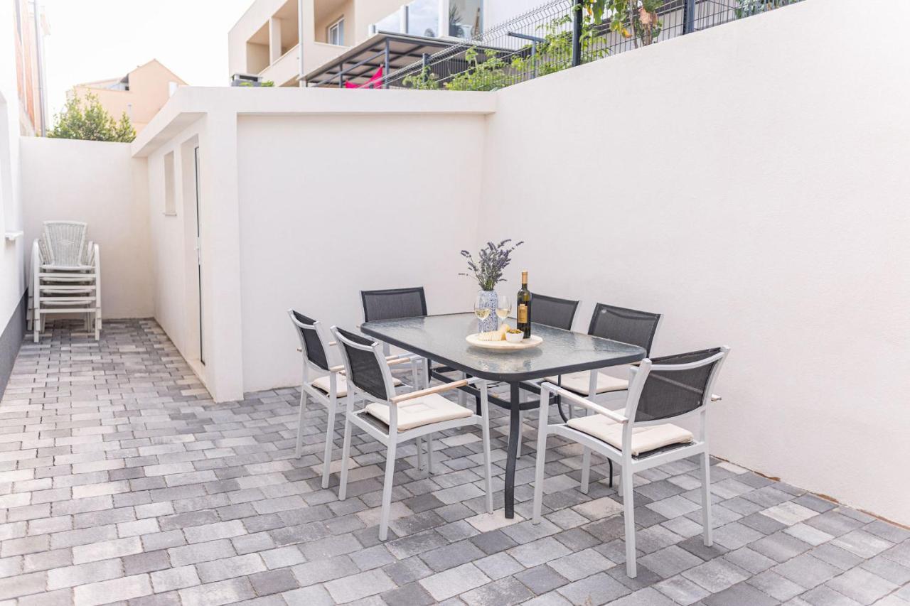 Apartments Veronika Trogir Ngoại thất bức ảnh