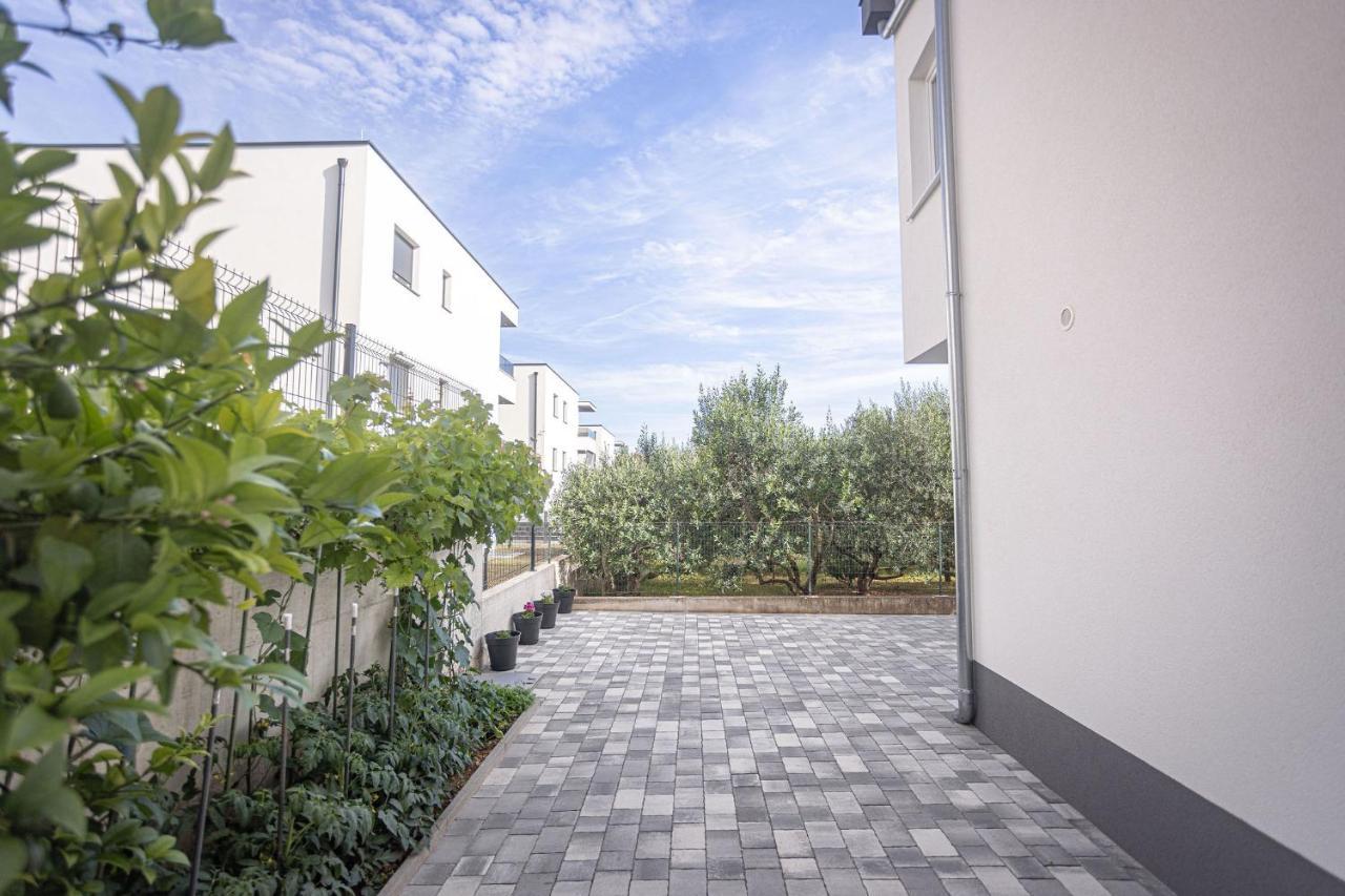 Apartments Veronika Trogir Ngoại thất bức ảnh
